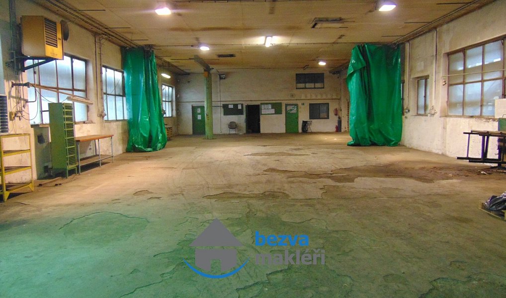 Pronájem výrobních prostor 311 m², Skuteč – náhled fotky 3