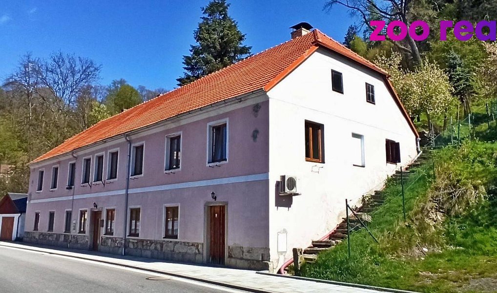 Prodej ubytovacího objektu 455 m², Rožmberk nad Vltavou – náhled fotky 17