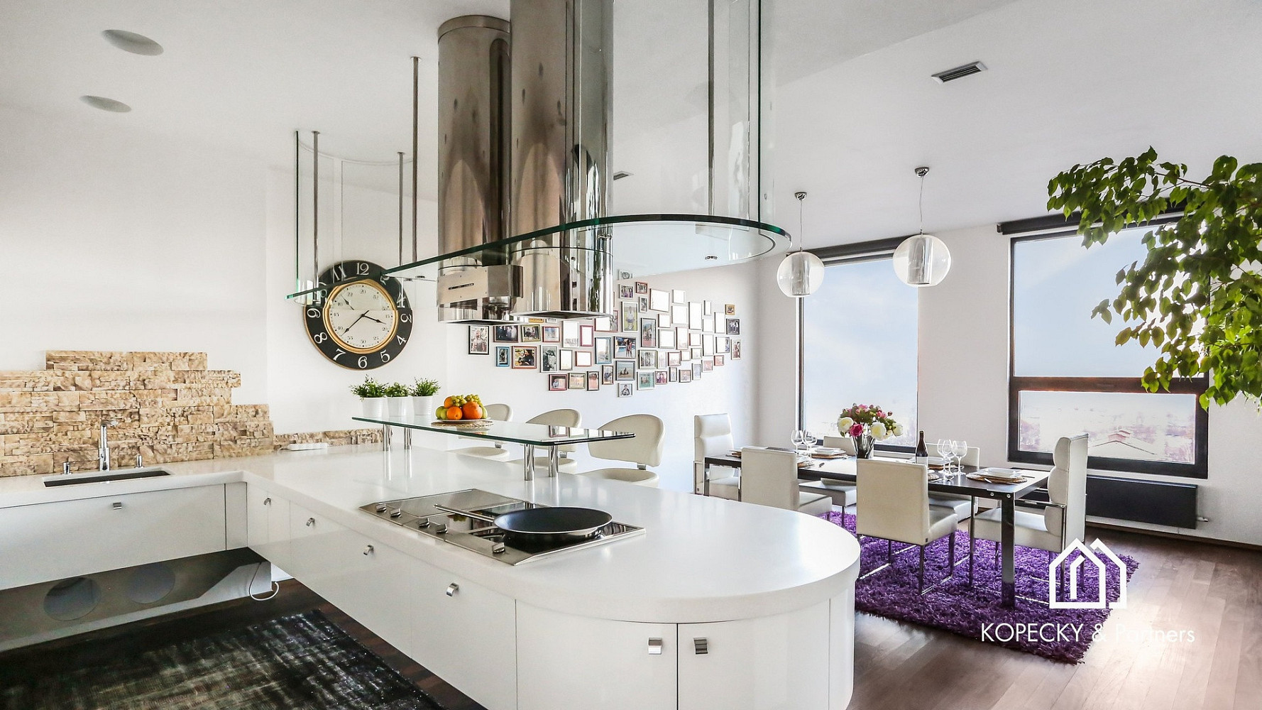 Prodej bytu atypického 428 m² – fotografie 2