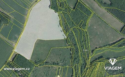 Prodej pole 9 031 m², Luhačovice, okres Zlín