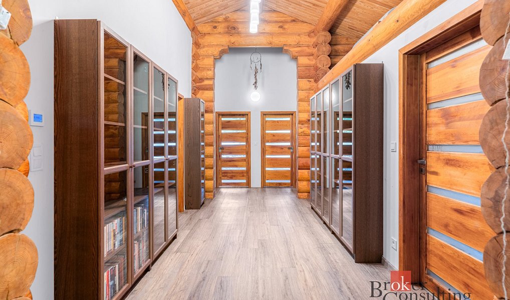 Prodej domu 154 m² s pozemkem 1 388 m², Kamenice – náhled fotky 16