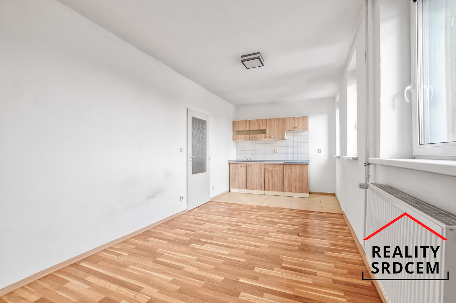 Pronájem bytu 2+kk 48 m² – fotografie 3