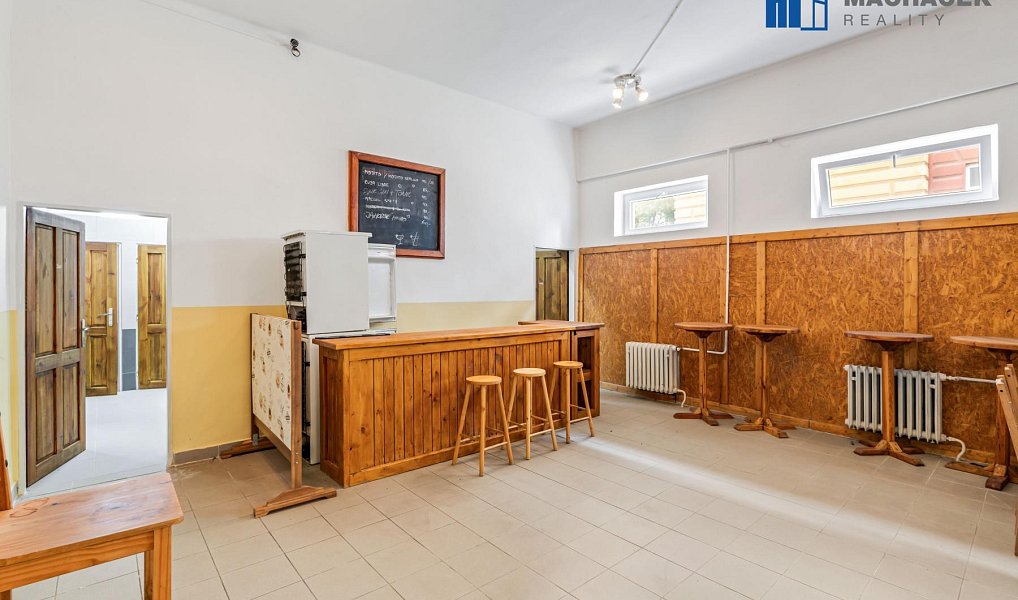 Prodej restaurace 669 m², Duchcov – náhled fotky 14