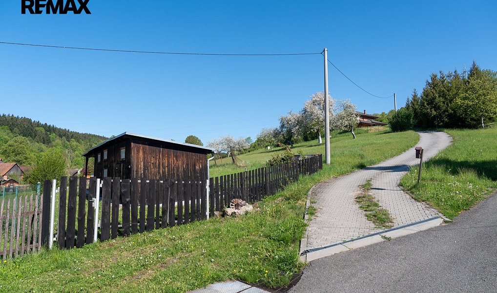 Prodej stavebního pozemku 1 654 m², Liptál – náhled fotky 9