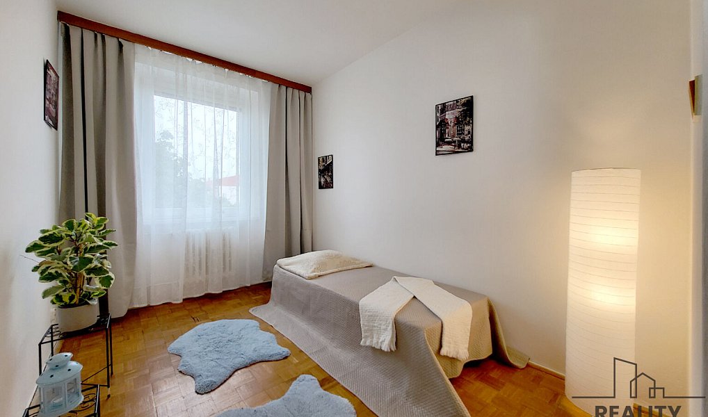 Prodej bytu 3+1 60 m², Kyjov – náhled fotky 16