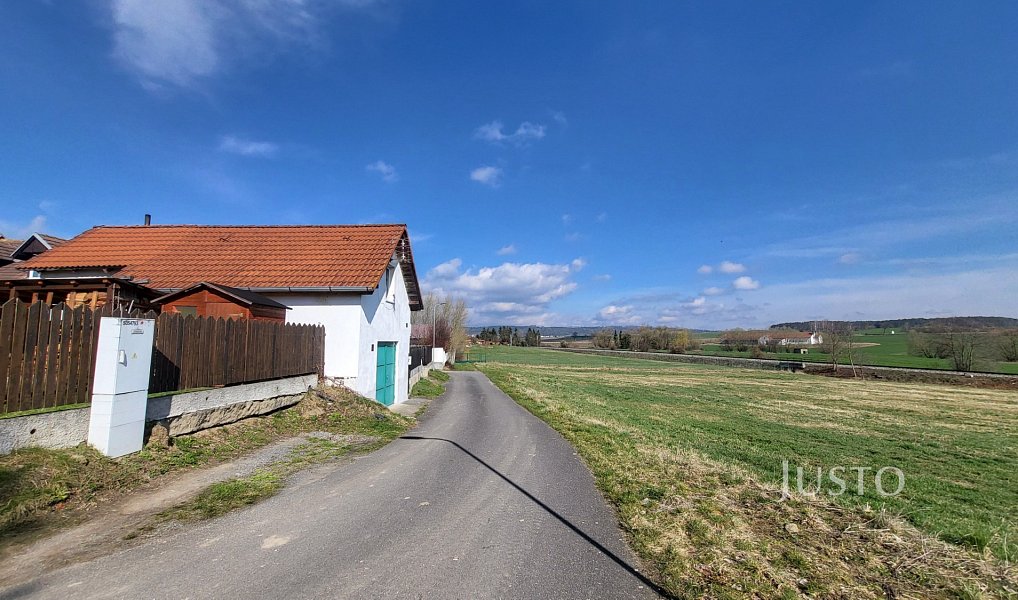 Prodej stavebního pozemku 1 889 m², Čížová – náhled fotky 2