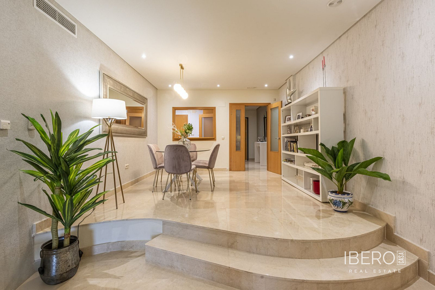 Piso 3+kk – Marbella, Nueva Andalucía - Vista 5
