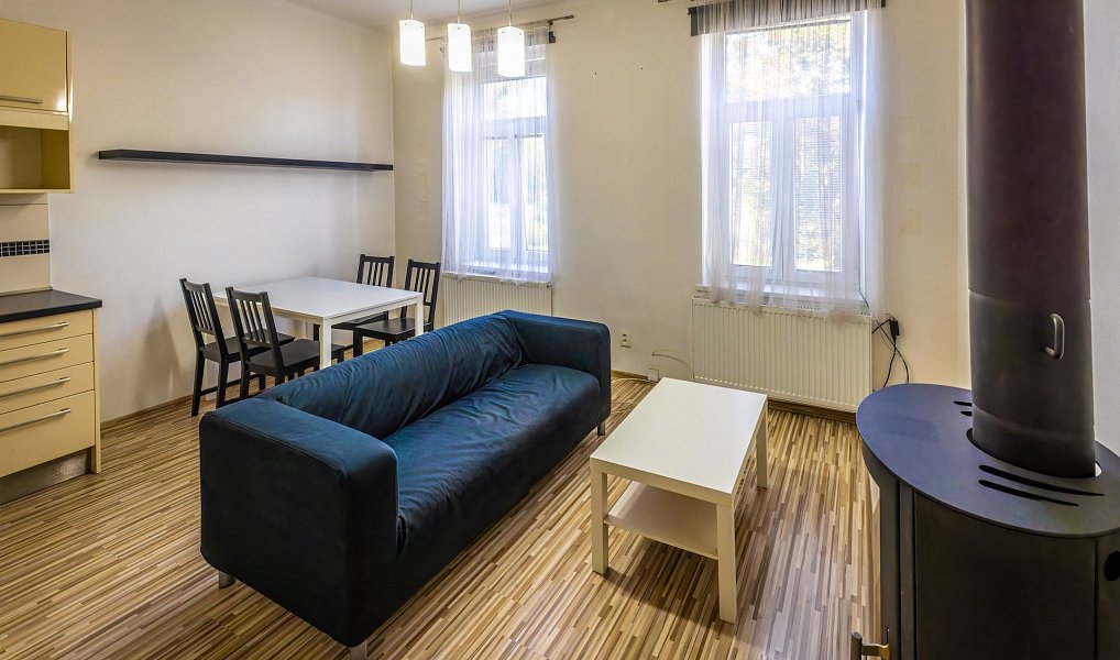 Pronájem bytu 2+kk 37 m², Jihlava – náhled fotky 2