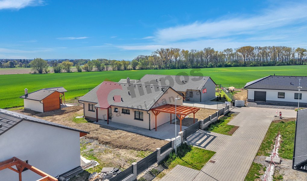 Prodej domu 125 m² s pozemkem 882 m², Moravany – náhled fotky 14