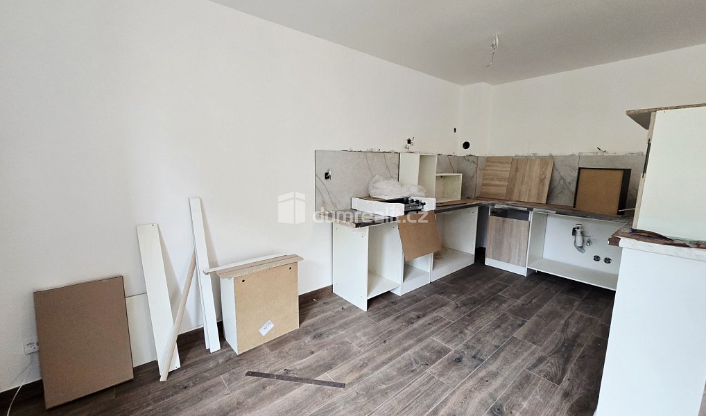 Pronájem bytu 3+kk 98 m², Praha – náhled fotky 12