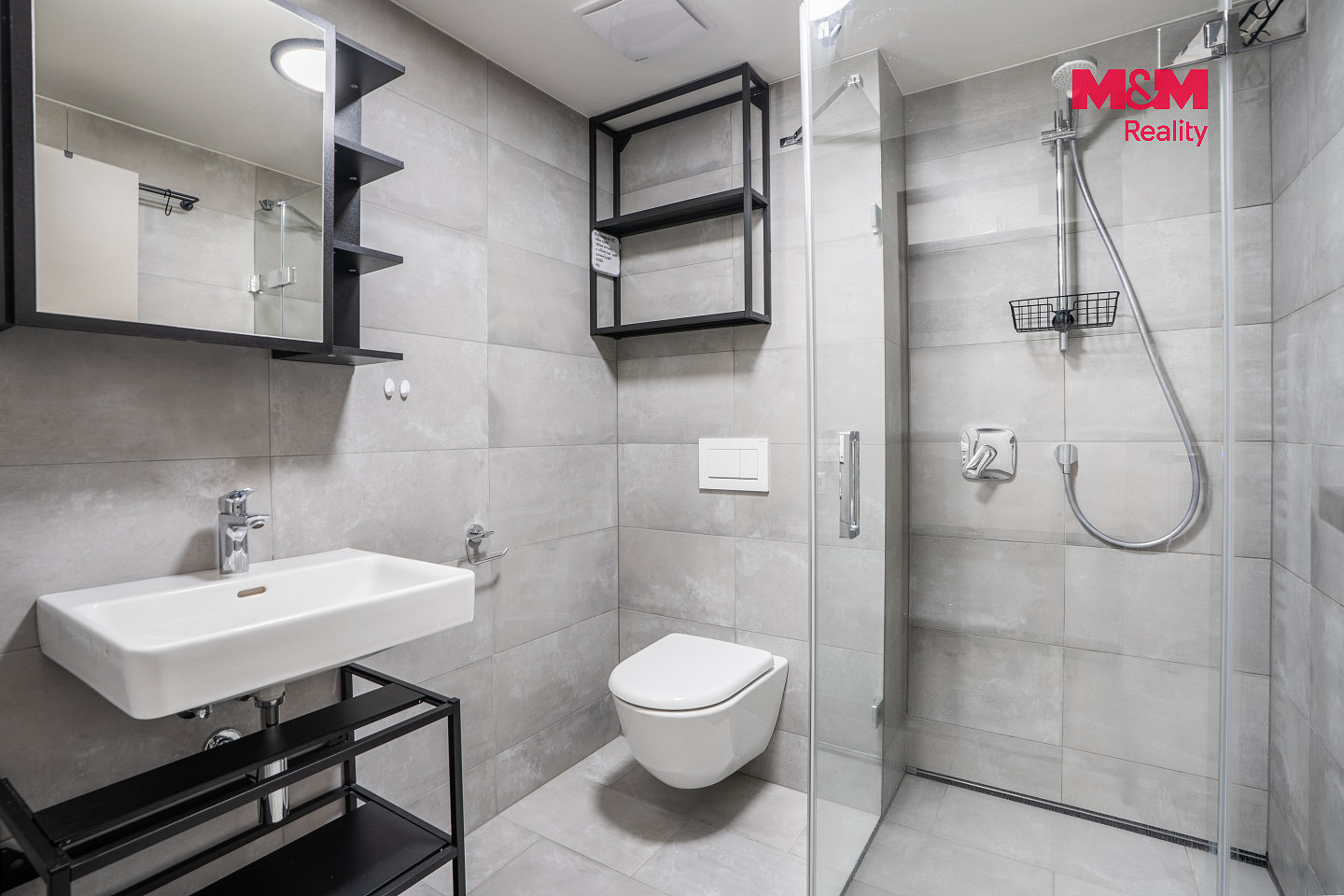 Prodej bytu 1+kk 25 m² — photo 3