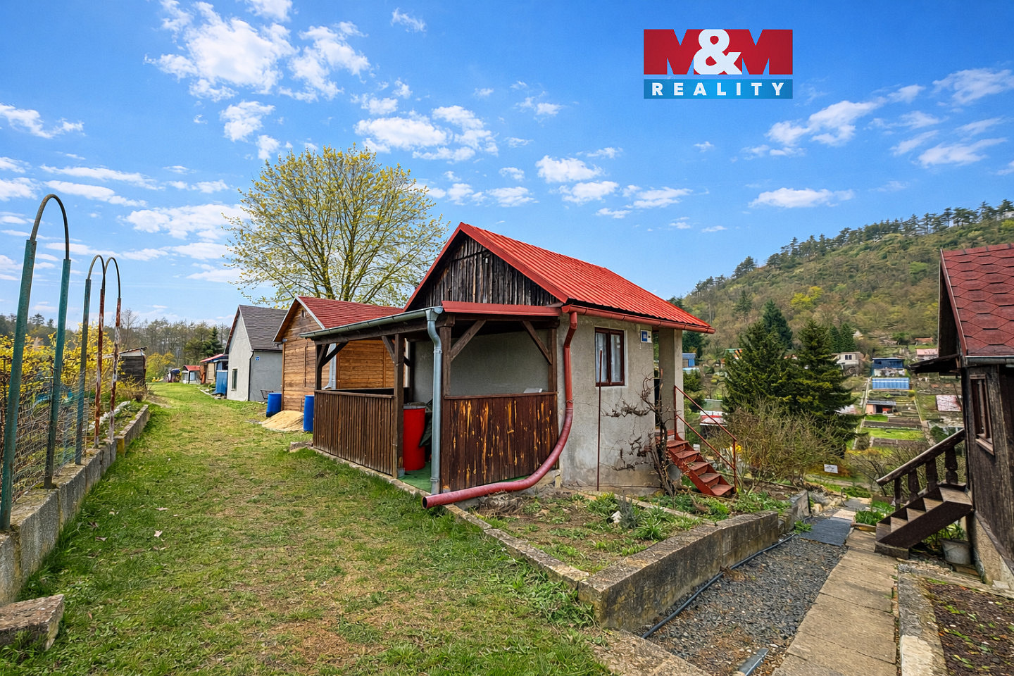 Prodej chaty/chalupy 17 m² s pozemkem 265 m²