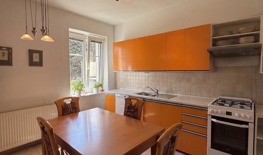Pronájem bytu 3+1 107 m², Opava – náhled fotky 2