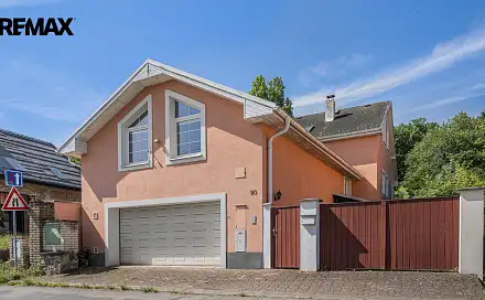 Prodej domu 260 m² s pozemkem 694 m², Nižbor - Stradonice, okres Beroun