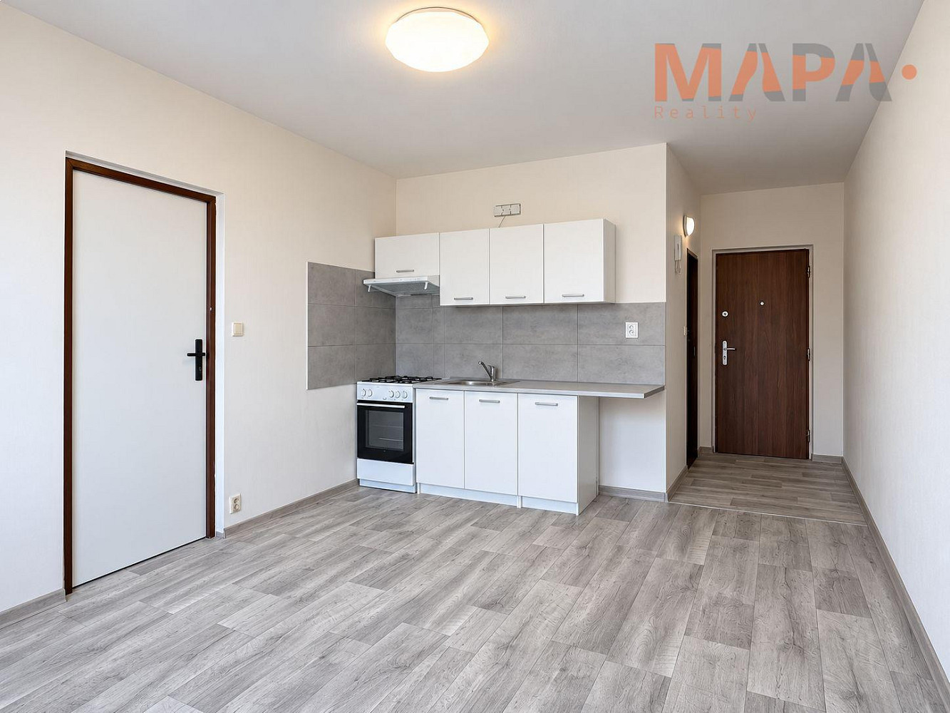 Pronájem bytu 1+1 35 m²