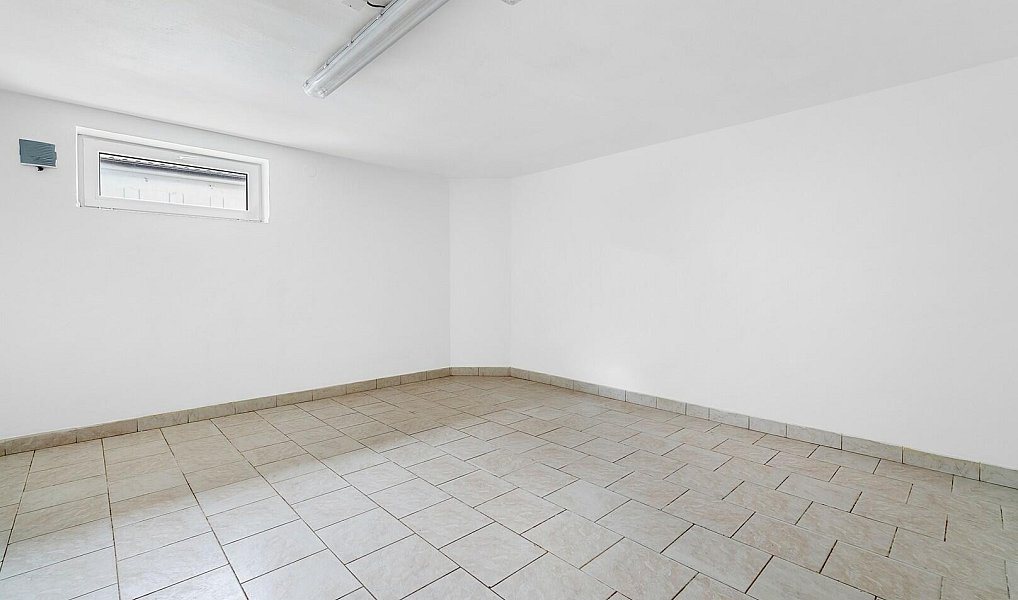 Prodej domu 449 m² s pozemkem 799 m², Kobylí – náhled fotky 16