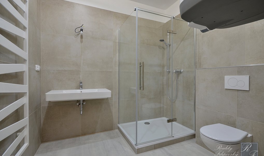 Prodej bytu 2+kk 40 m², Kraslice – náhled fotky 22