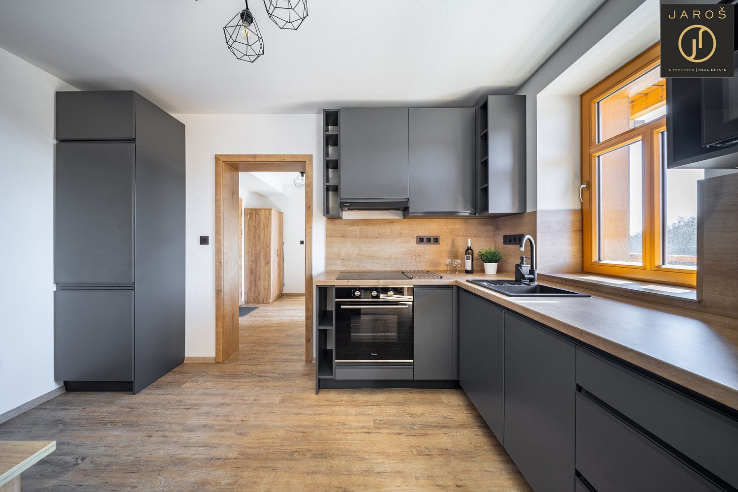 Prodej bytu 2+kk 48 m² – fotografie 3