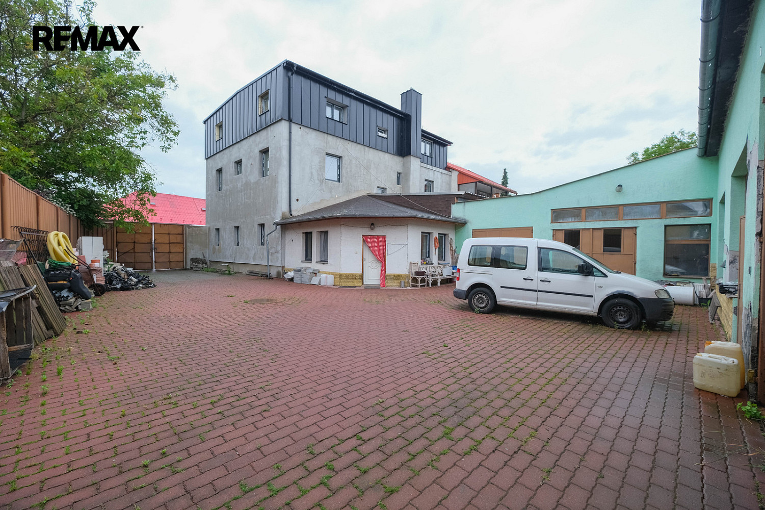 Prodej nájemního domu, činžáku 386 m² – fotografie 4