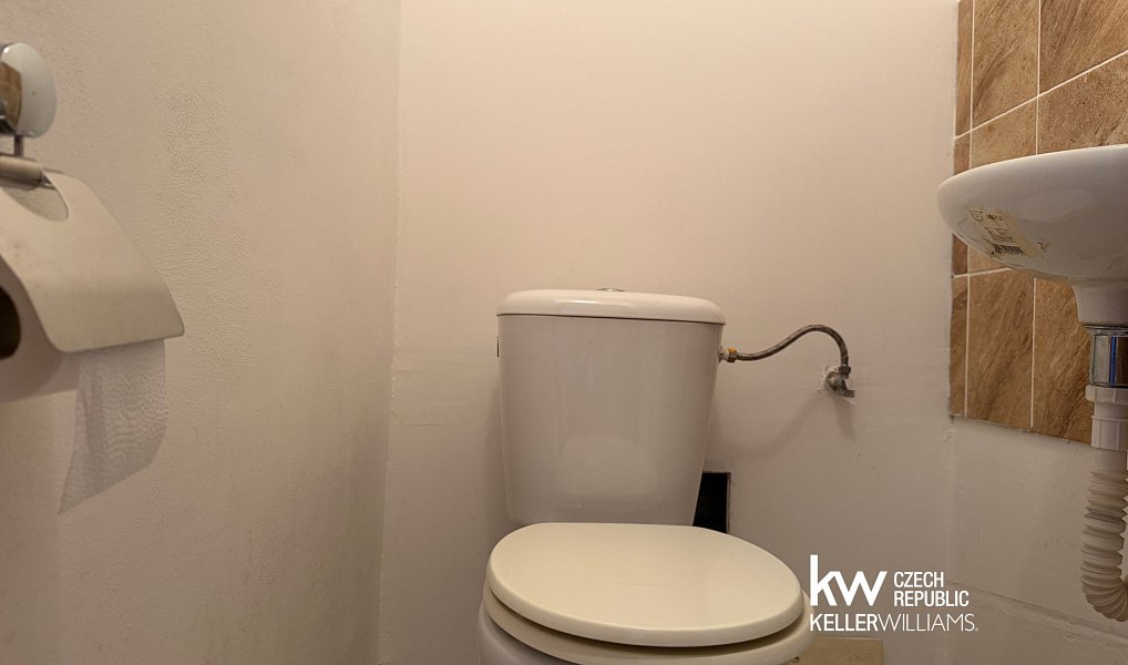 Pronájem bytu 1+kk 24 m², Bílina – náhled fotky 14