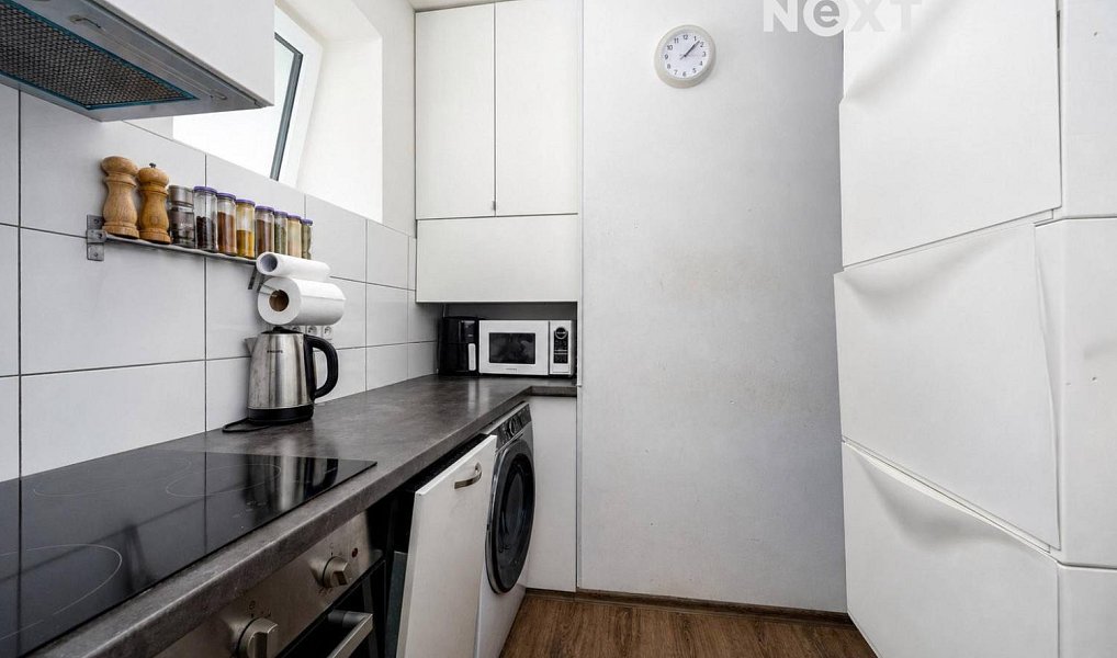 Prodej bytu 2+1 47 m², Praha – náhled fotky 3