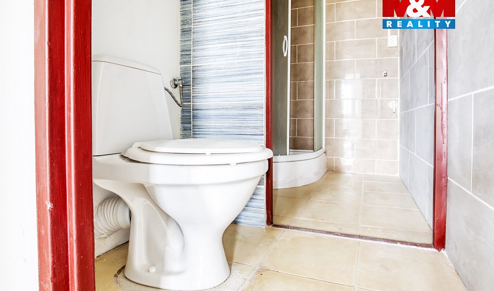 Prodej bytu 2+1 60 m², Rovná – náhled fotky 8