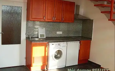 Pronájem bytu 2+kk 45 m², Freyova, Praha 9 - Vysočany