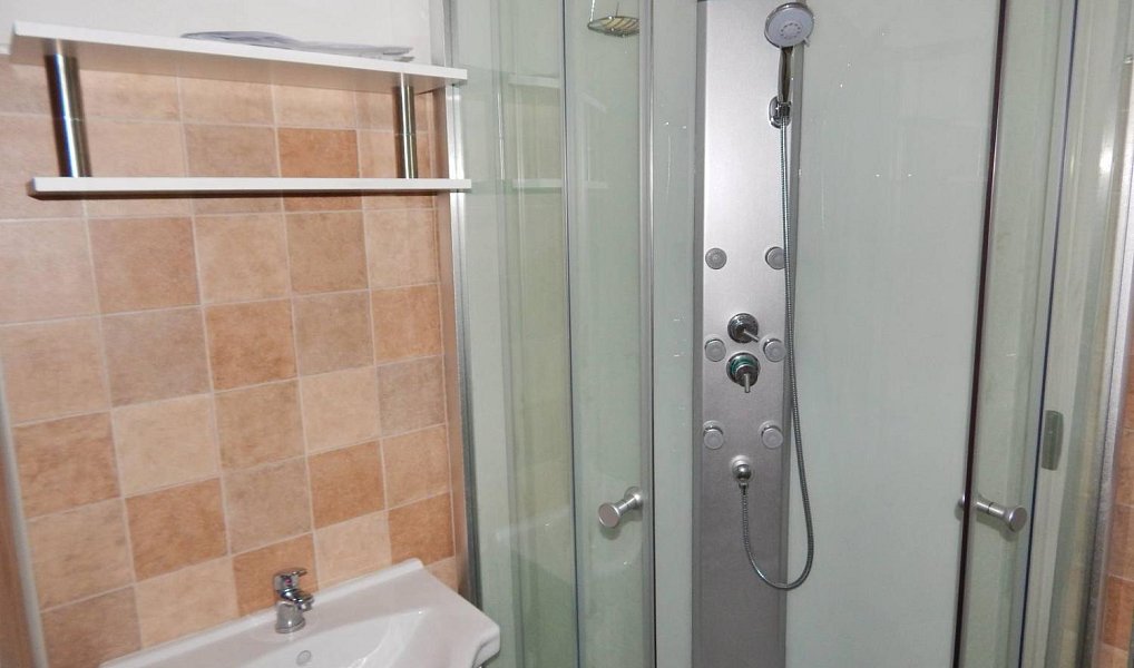 Pronájem bytu atypického 500 m², Trutnov – náhled fotky 9