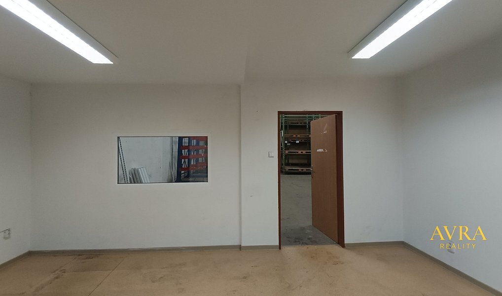 Pronájem skladovacích prostor 300 m², Mariánské Lázně – náhled fotky 18