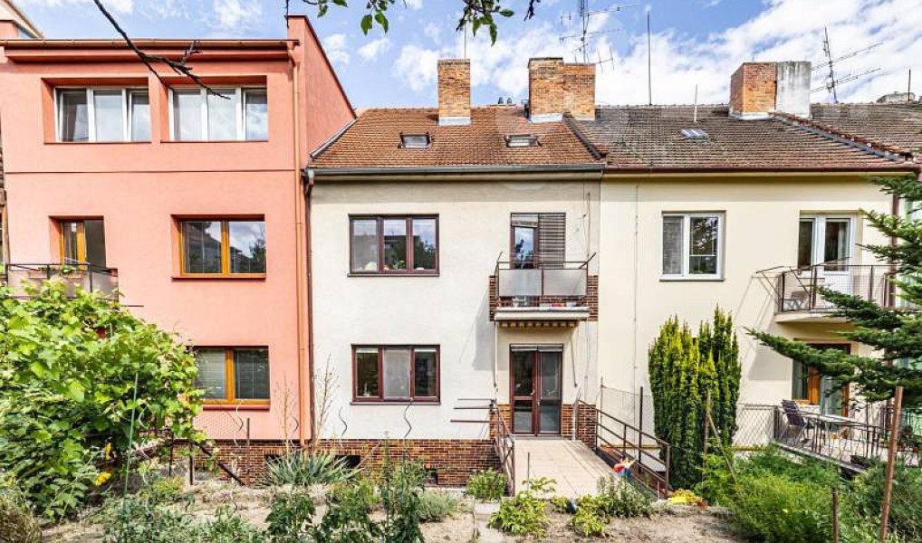 Prodej domu 224 m² s pozemkem 311 m², Brno – náhled fotky 2