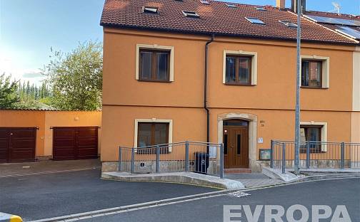 Pronájem bytu 3+kk 63 m², Křížkova, Plzeň - Severní Předměstí