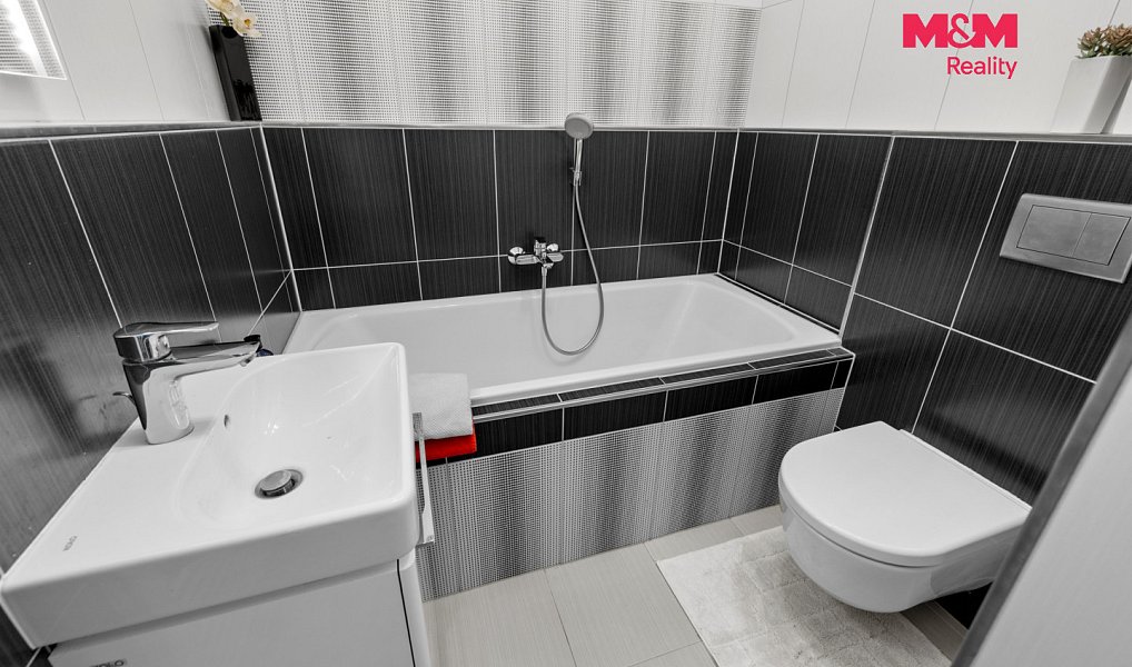 Prodej bytu 3+kk 83 m², Kladno – náhled fotky 19