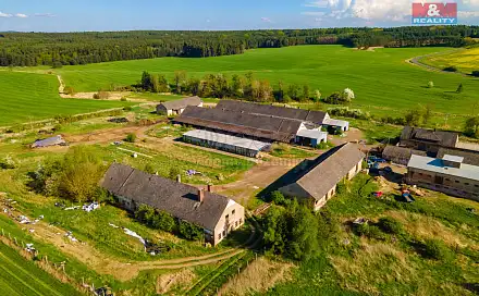 Prodej zemědělského objektu 4 026 m², Černovice, okres Plzeň-Jih