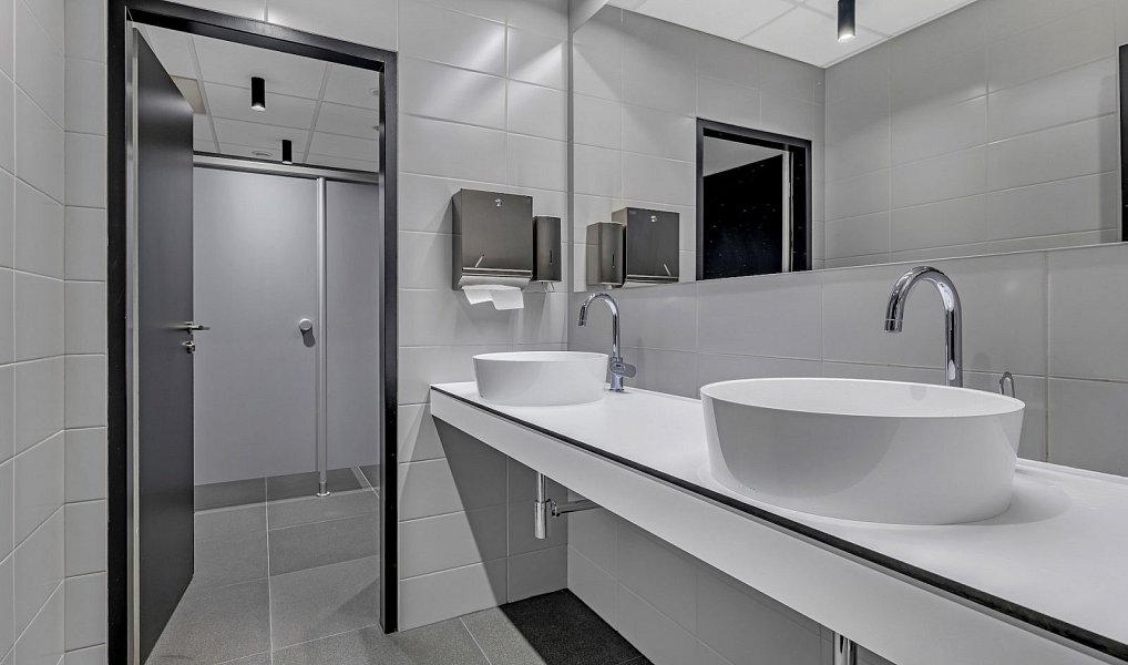 Pronájem kanceláře 300 m², Praha – náhled fotky 7