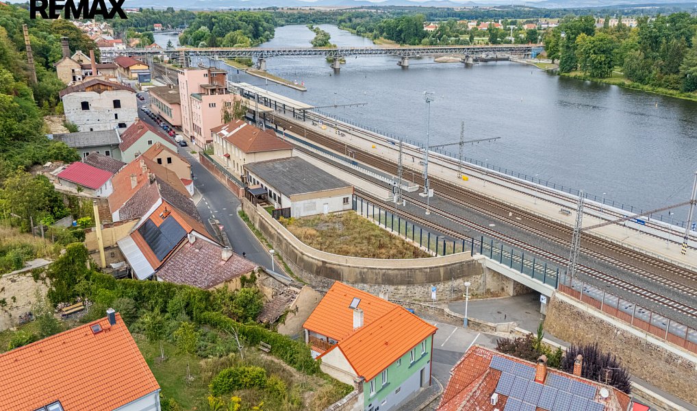 Prodej domu 112 m² s pozemkem 126 m², Roudnice nad Labem – náhled fotky 22