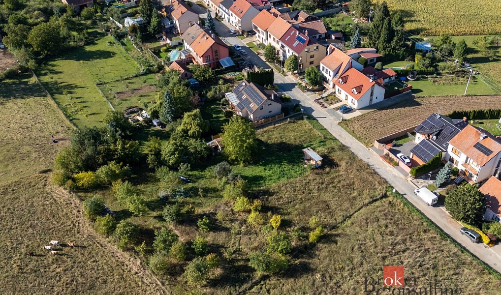 Prodej stavebního pozemku 1 241 m², Prštice – náhled fotky 8