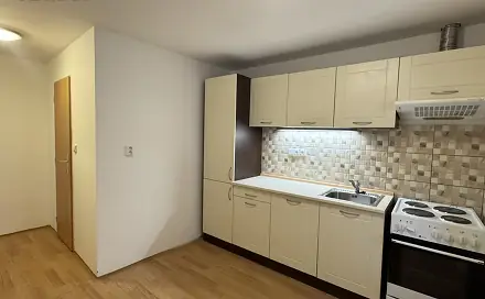 Pronájem bytu 2+1 48 m², Krabčice, okres Litoměřice