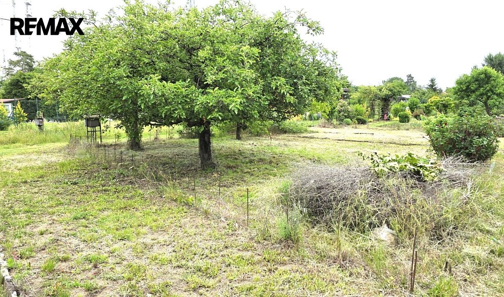 Prodej zahrady 435 m², Kralupy nad Vltavou – náhled fotky 16