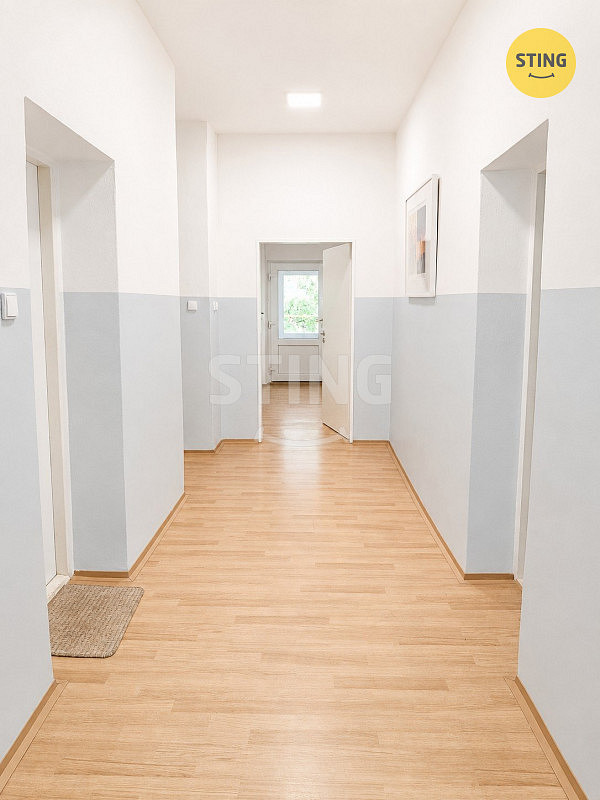 Pronájem kanceláře 41 m² – fotografie 5