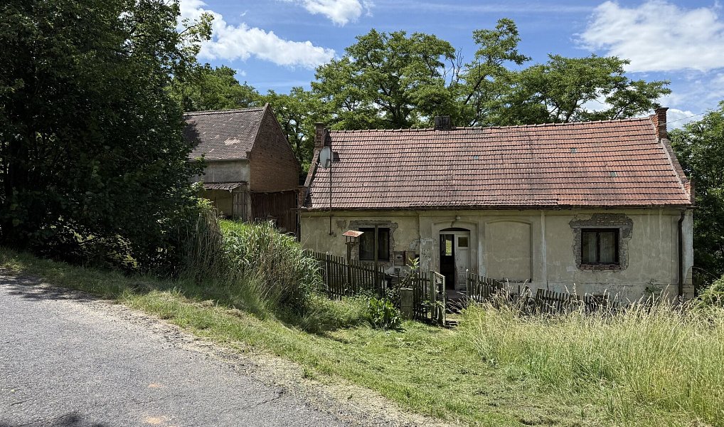 Prodej domu 90 m² s pozemkem 1 752 m², Holedeč – náhled fotky 28