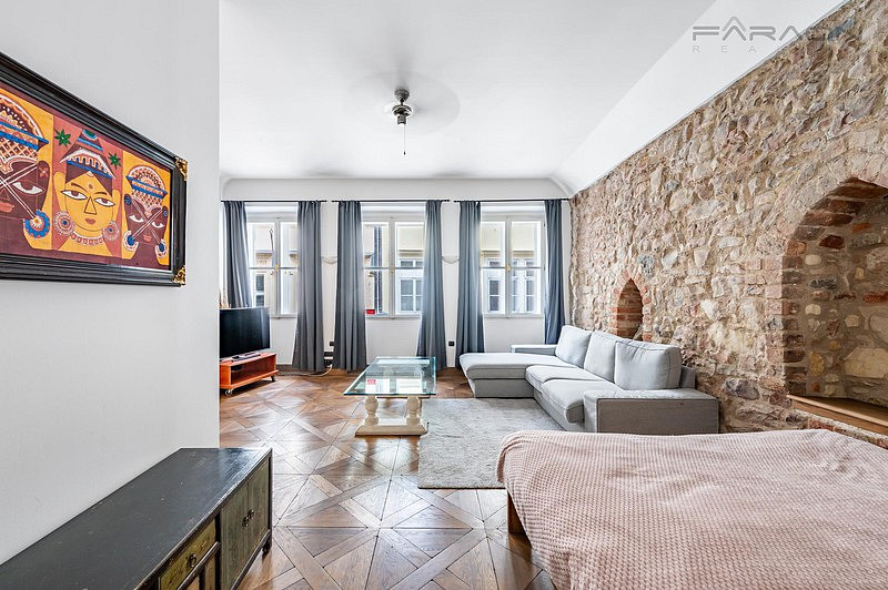 Prodej bytu 2+1 79 m² – fotografie 2
