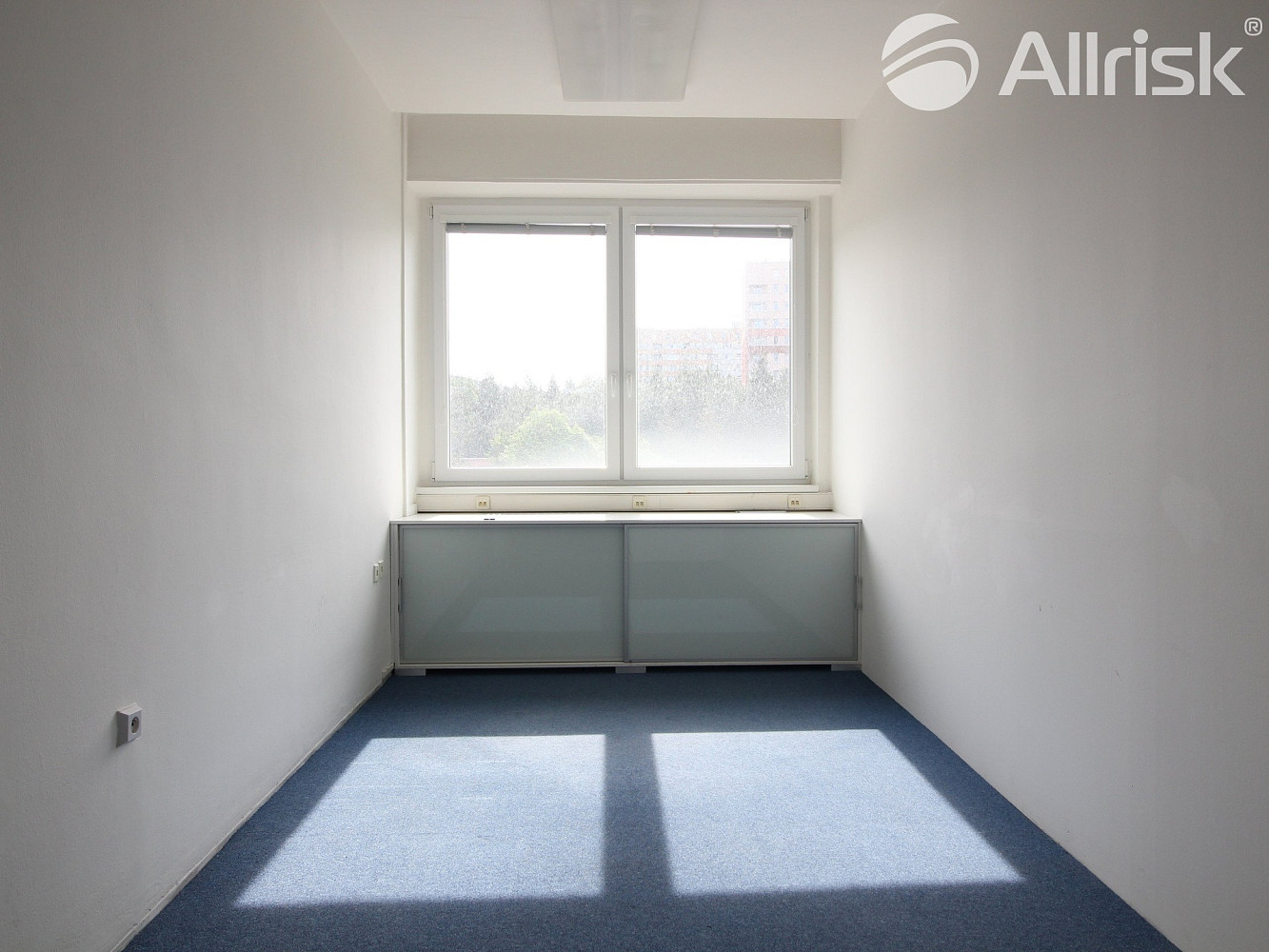 Pronájem kanceláře 127 m² – fotografie 4
