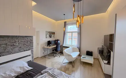 Pronájem bytu 1+1 40 m²
