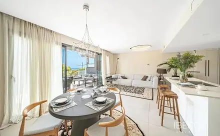 Prodej bytu 4+kk 110 m², Estepona, Španělsko