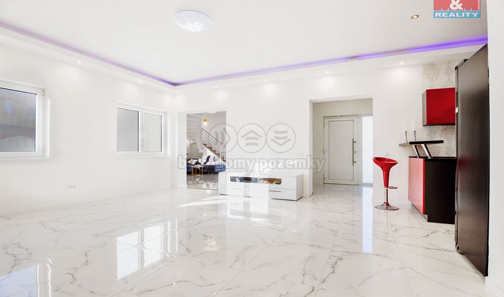 Prodej domu 234 m² s pozemkem 902 m², Kralupy nad Vltavou – náhled fotky 22