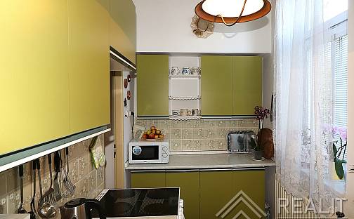 Prodej bytu 2+1 65 m², Školská, Žamberk, okres Ústí nad Orlicí