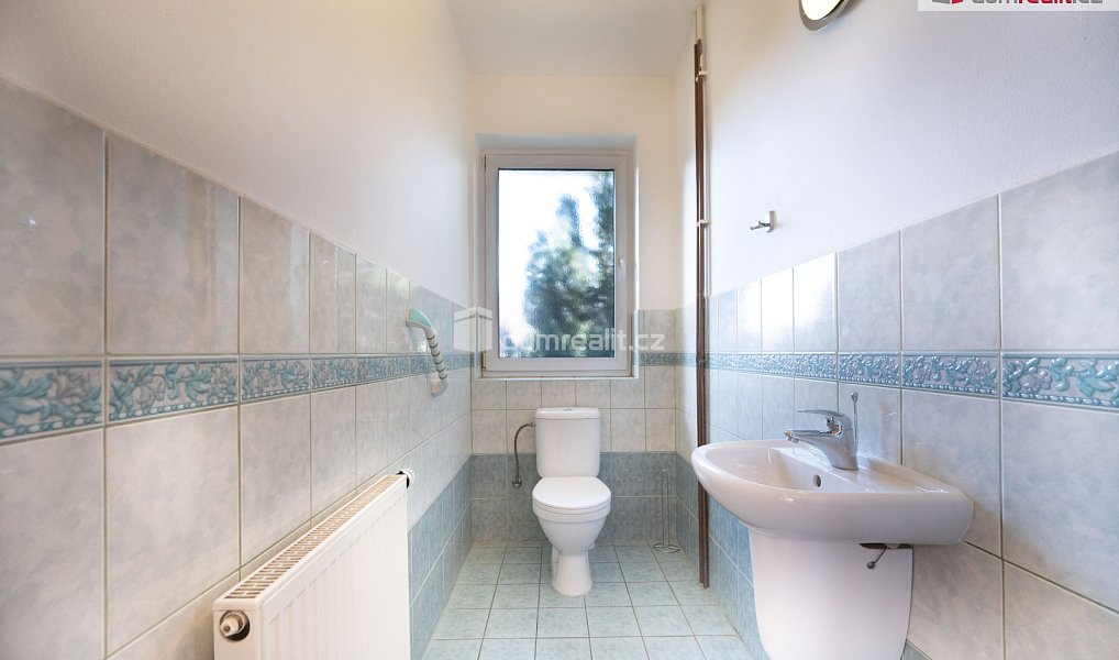 Prodej domu 253 m² s pozemkem 2 075 m², Dolní Třebonín – náhled fotky 17