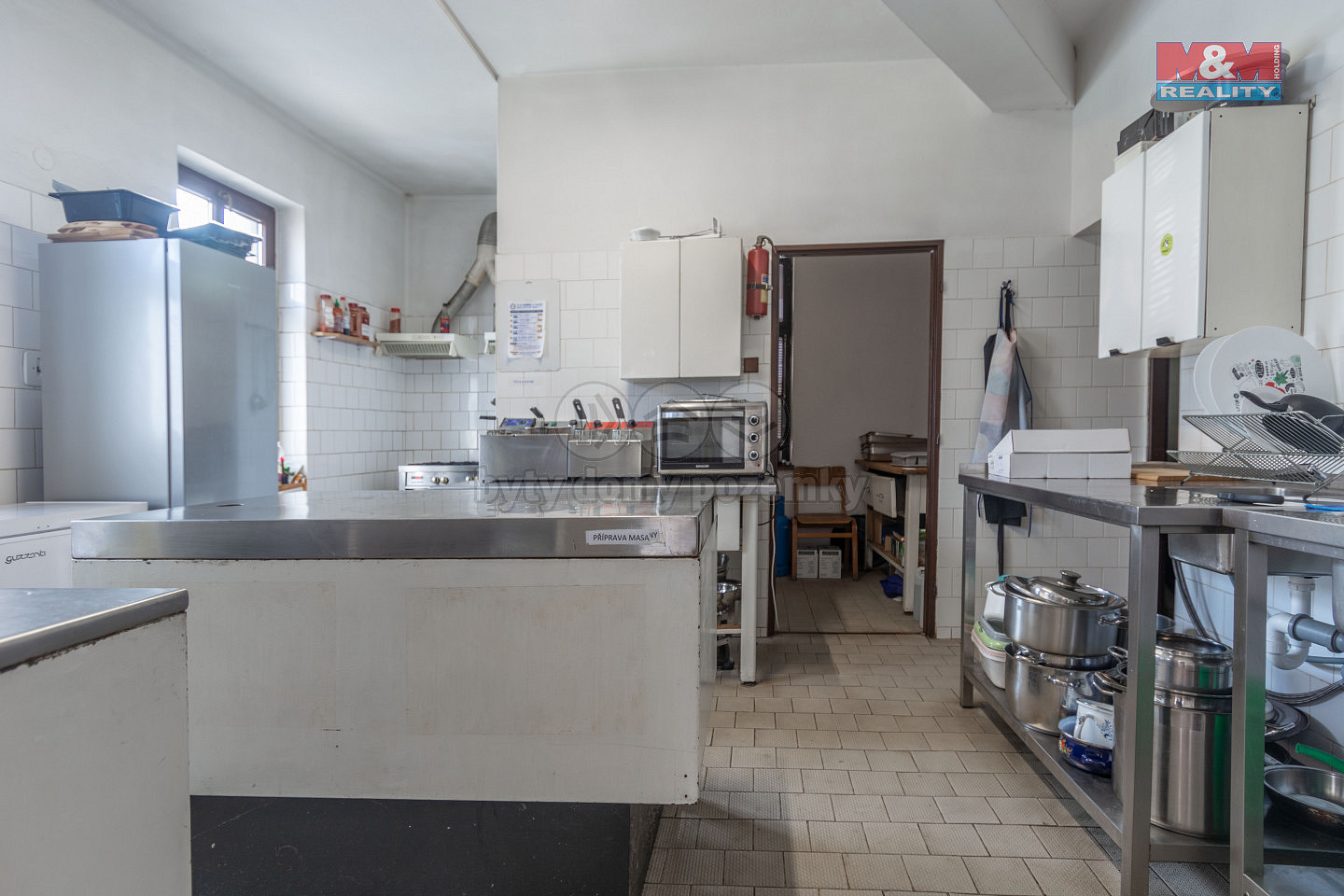 Prodej domu 480 m² s pozemkem 1 303 m² – fotografie 2