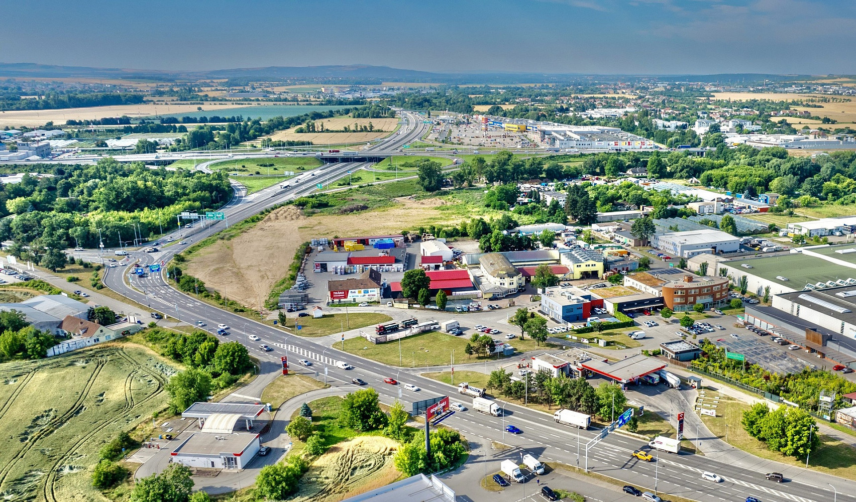 Prodej výrobních prostor 5 000 m² — photo 4