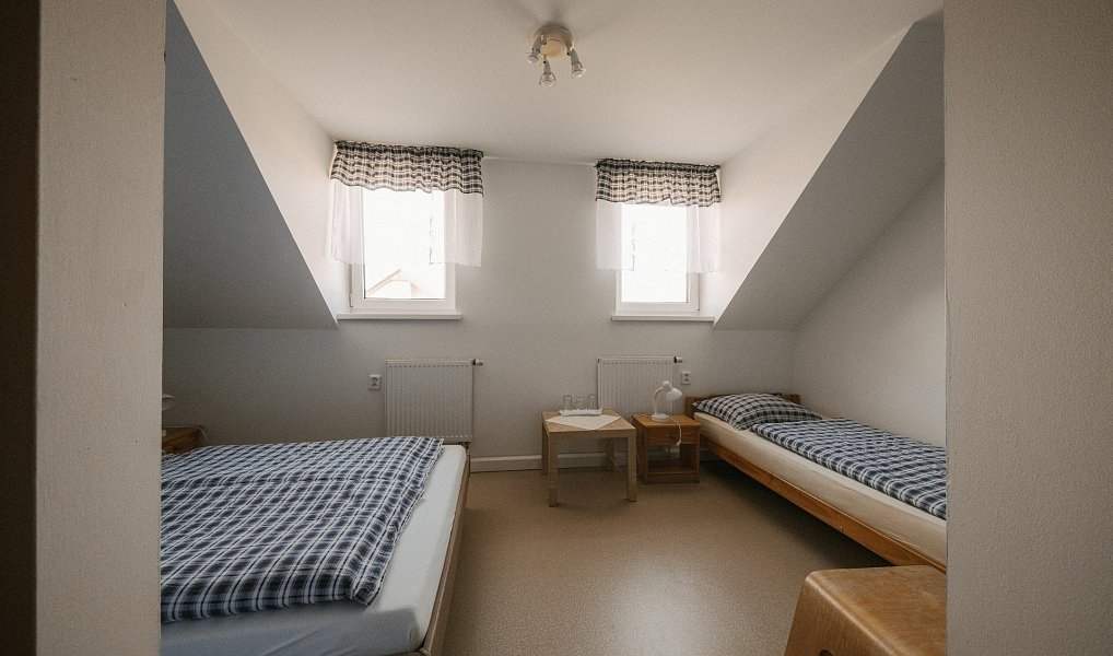 Prodej ubytovacího objektu 280 m², Suchý – náhled fotky 15